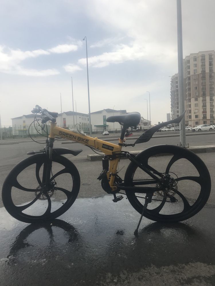 Велосипед в хорошом состоянии