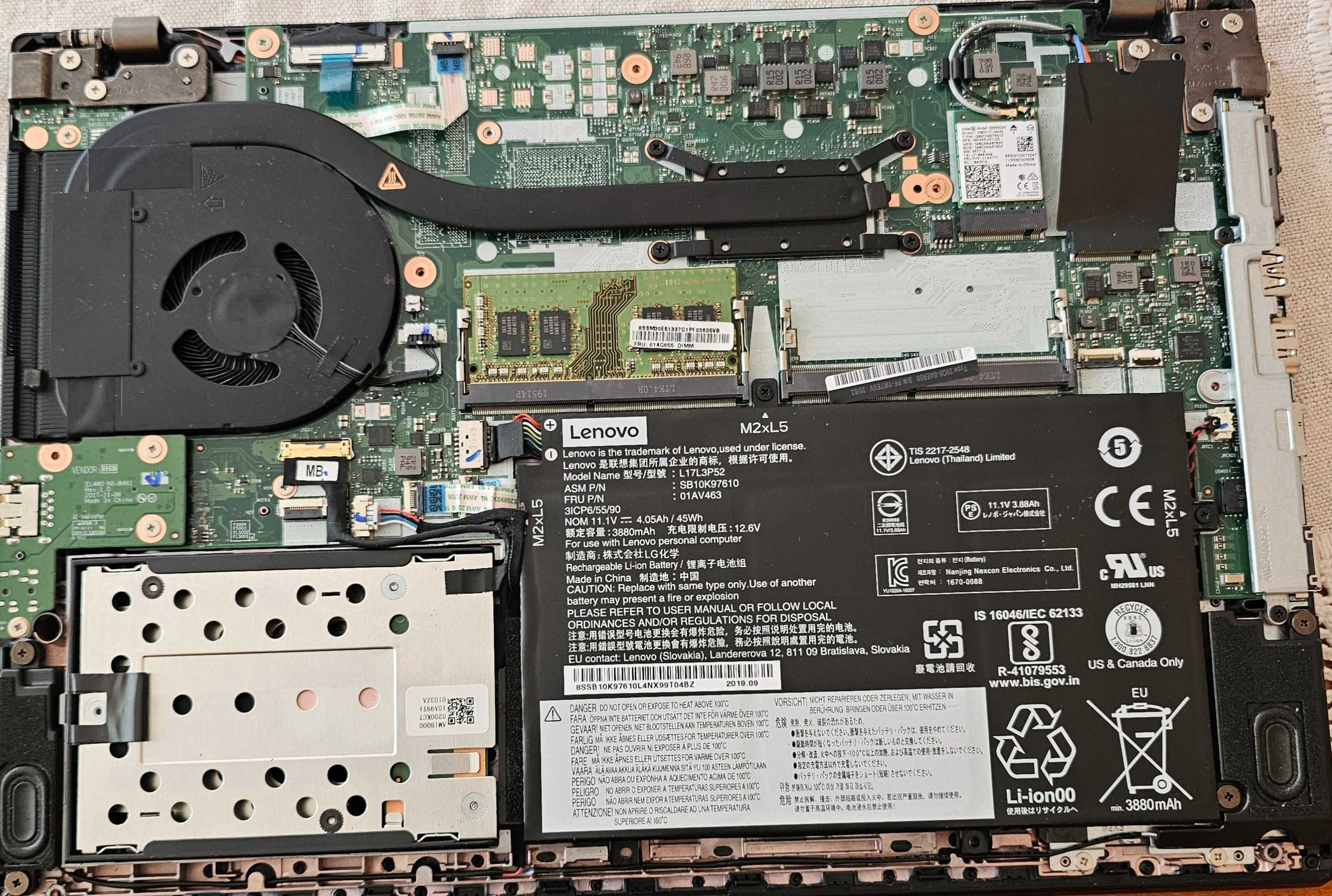 Lenovo ThinkPad L490 8 генерация Лек и компактен 14 инчов лаптоп