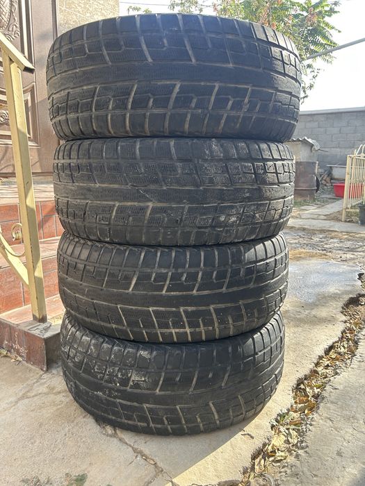 Продам зимний шины 285/65/17