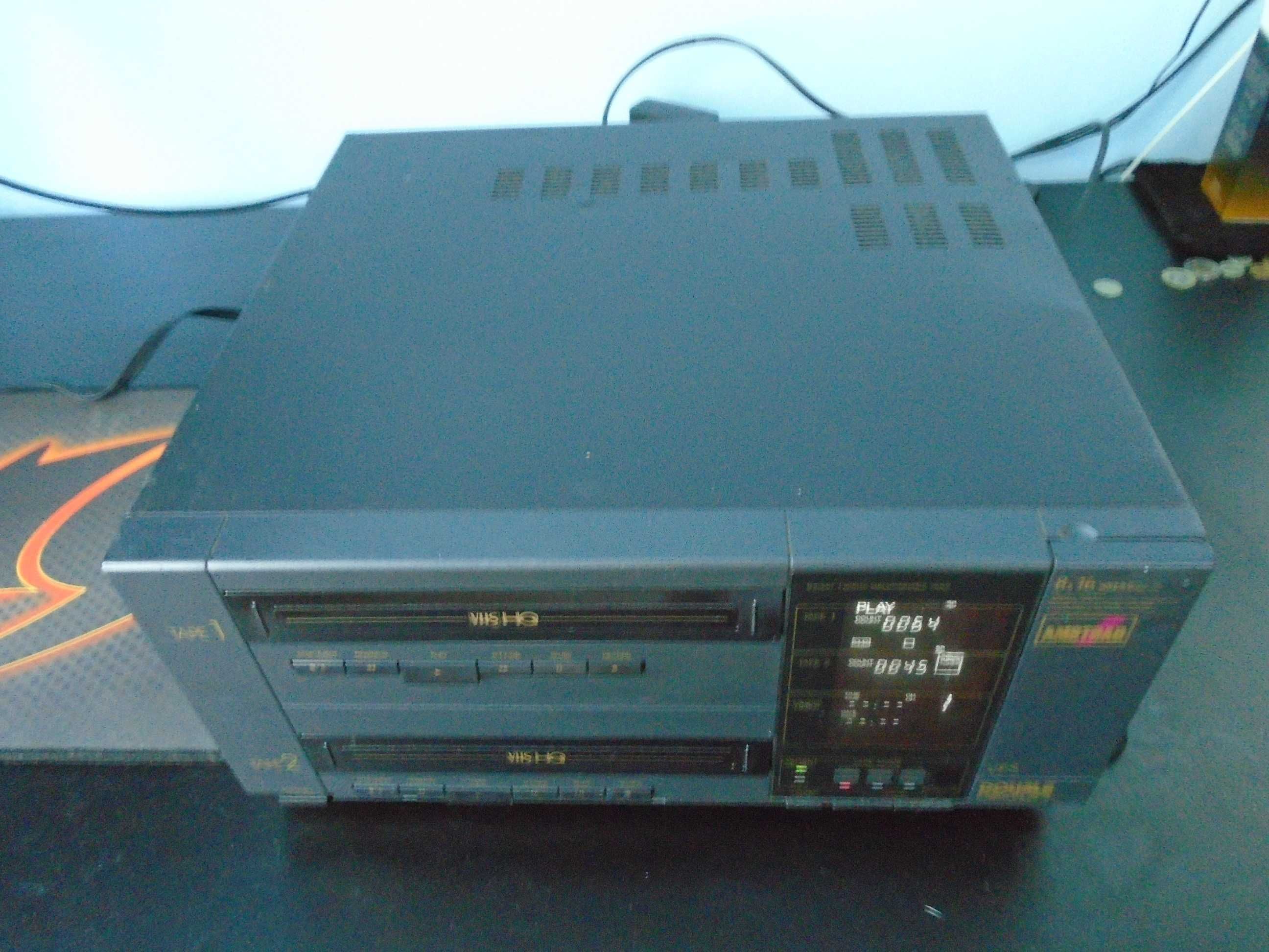видео Amstrad dd8904