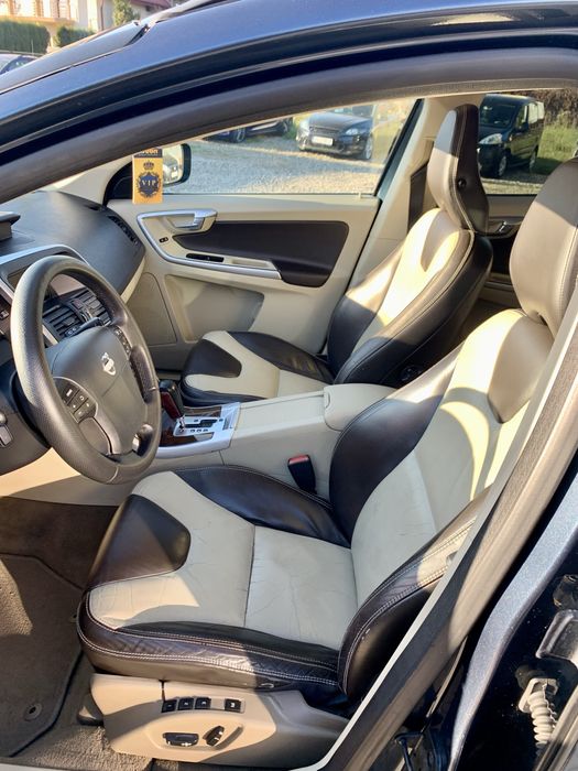 Volvo XC 60 2.4 4x4 automat