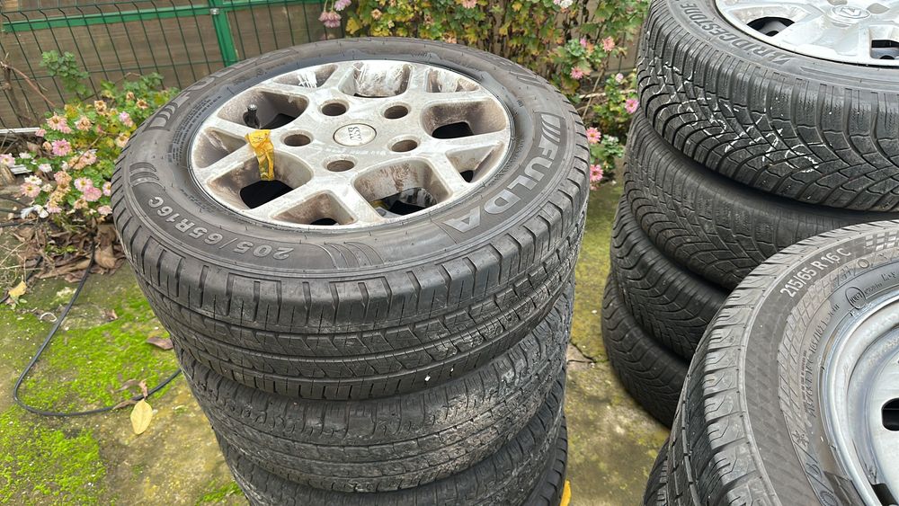 Ford Transit autoutilitară