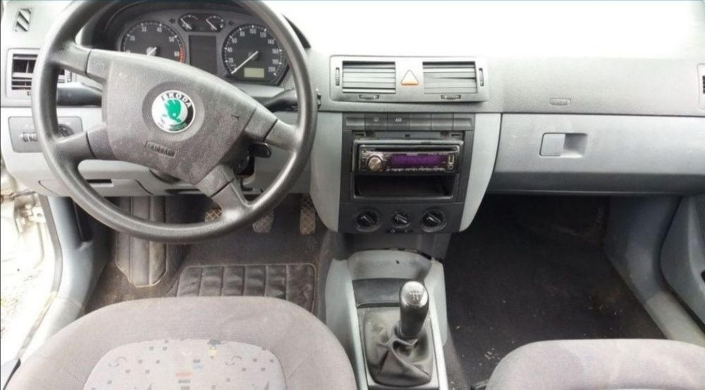 Broasca yala încuietoare portbagaj haion skoda fabia 1 6Y0827501D