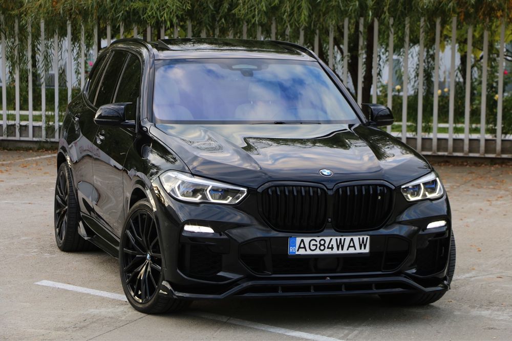 BMW X5 2021 Individual 3.0 400cp Laser / NightVision / SkyLounge Pano
