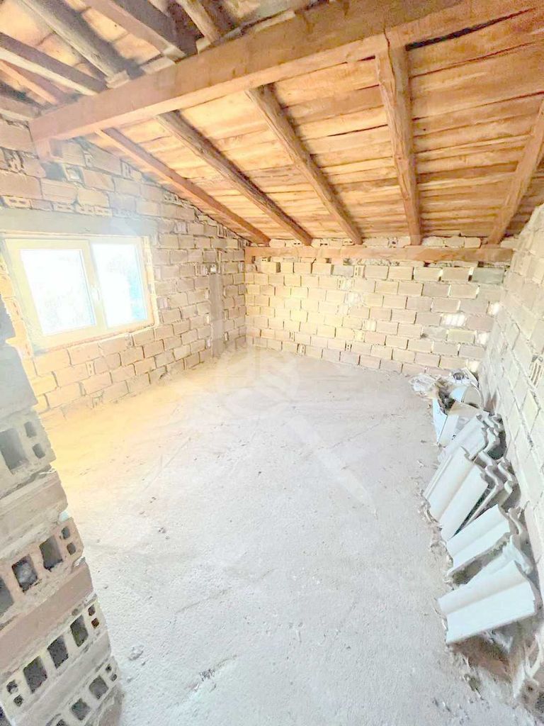Продава се Къща в Костинброд - 349 кв.м за 373 €/кв.м - Снимка #14