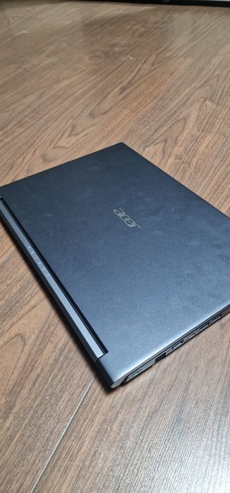 Laptop Acer Aspire 7 ryzen 5