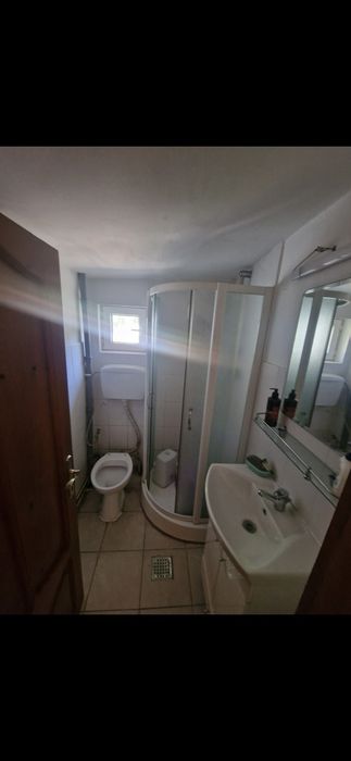 Inchiriez casa 2 camere