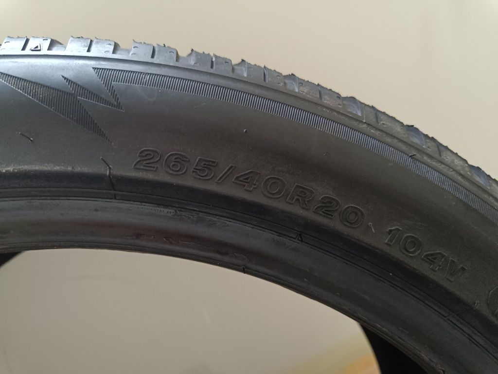 Гуми Bridgestone 265 / 40 / R20 104V