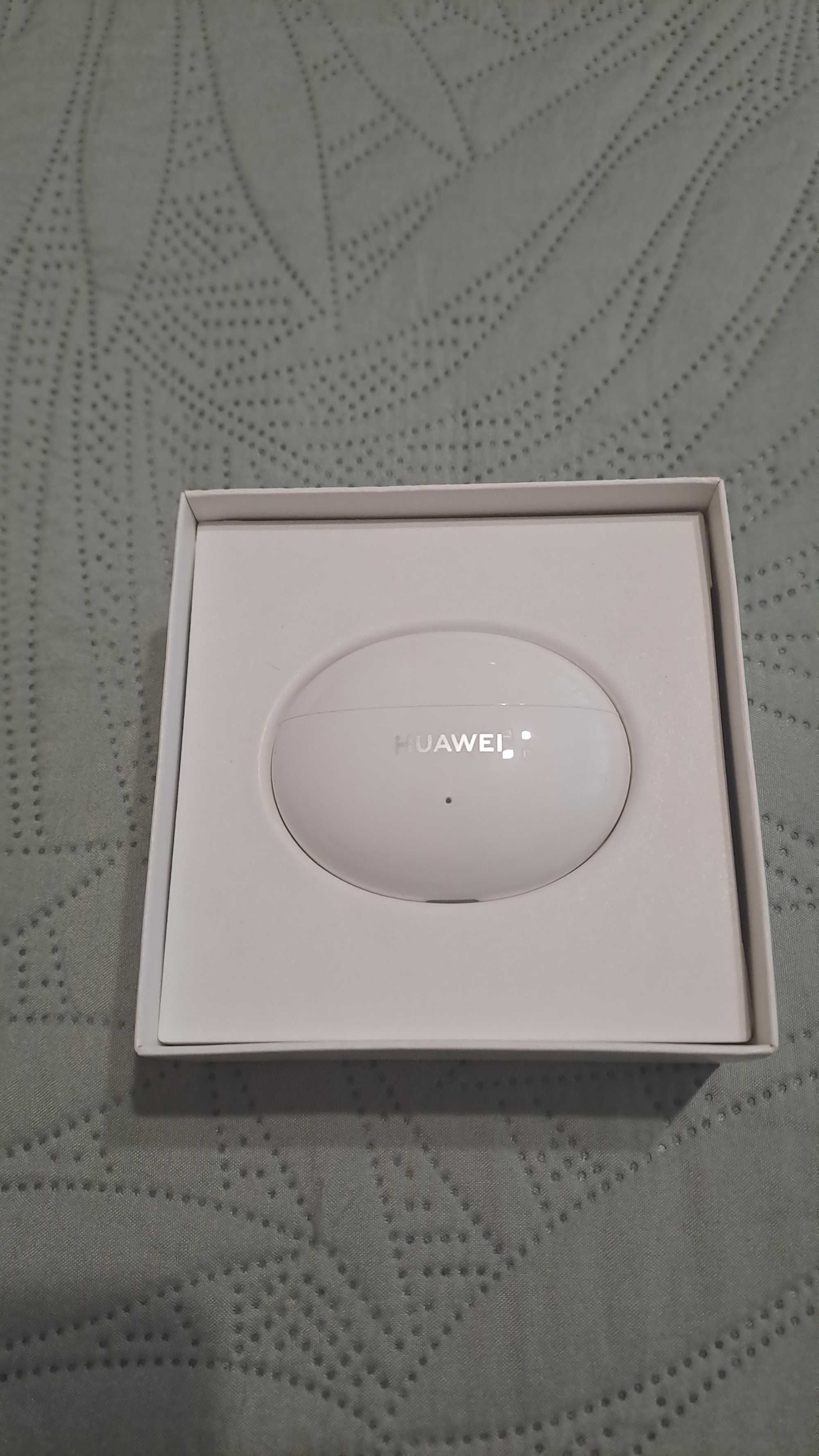 Слушалки in- ear Huawei 5i
