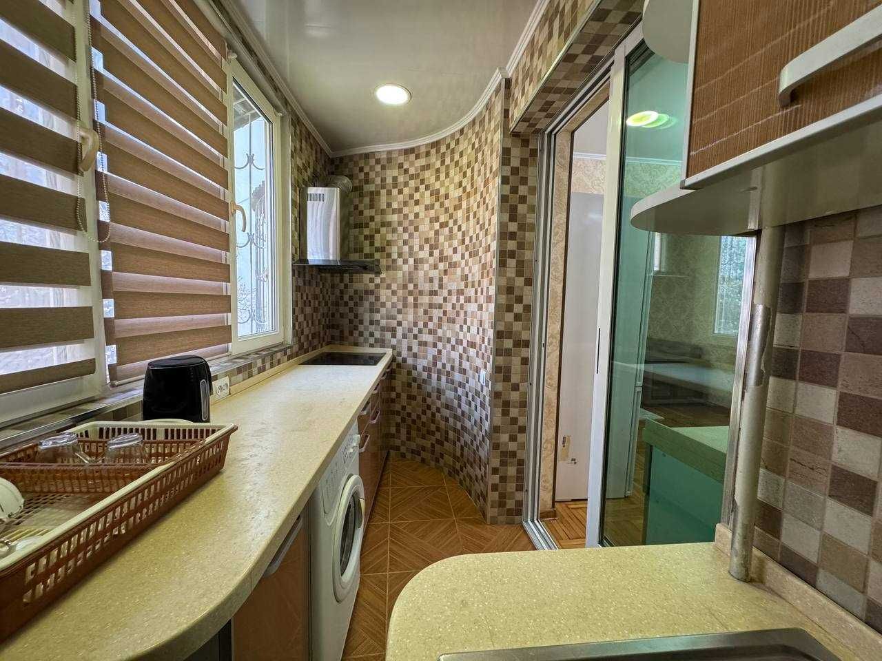 3-х комнатная квартира по ул. Афросиеб (ремонт средний) ID: 2665