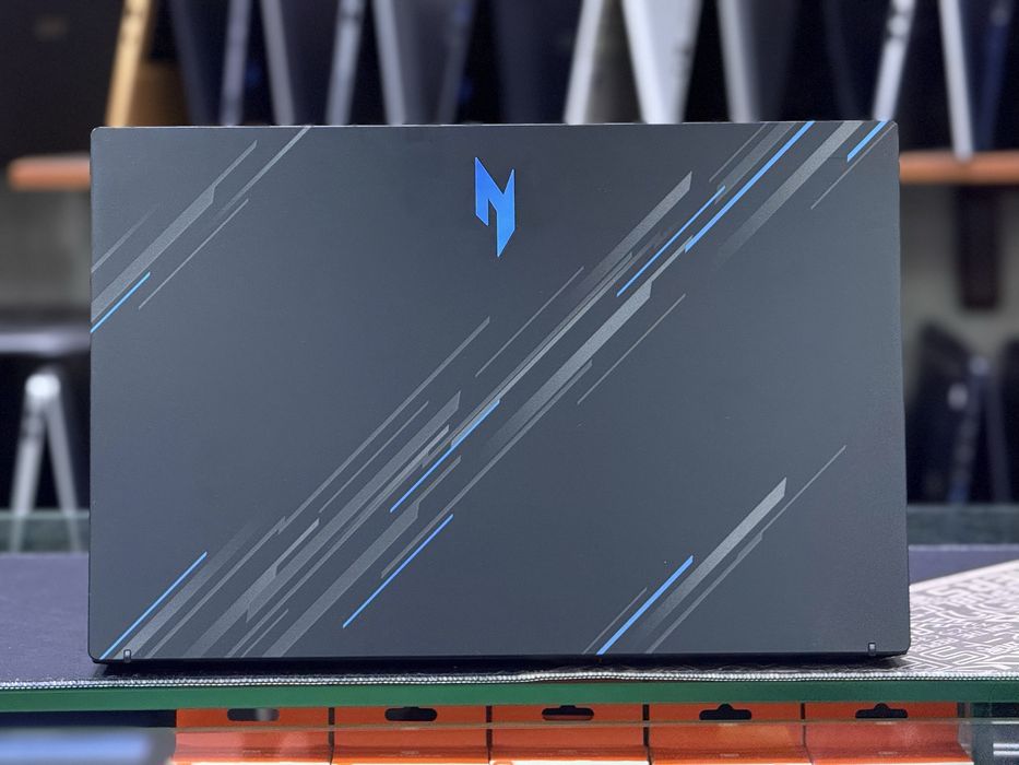 Acer Nitro i9-13900H RTX-4060 16/512GB