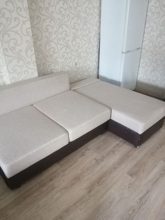 Диван в хорошем состоянии