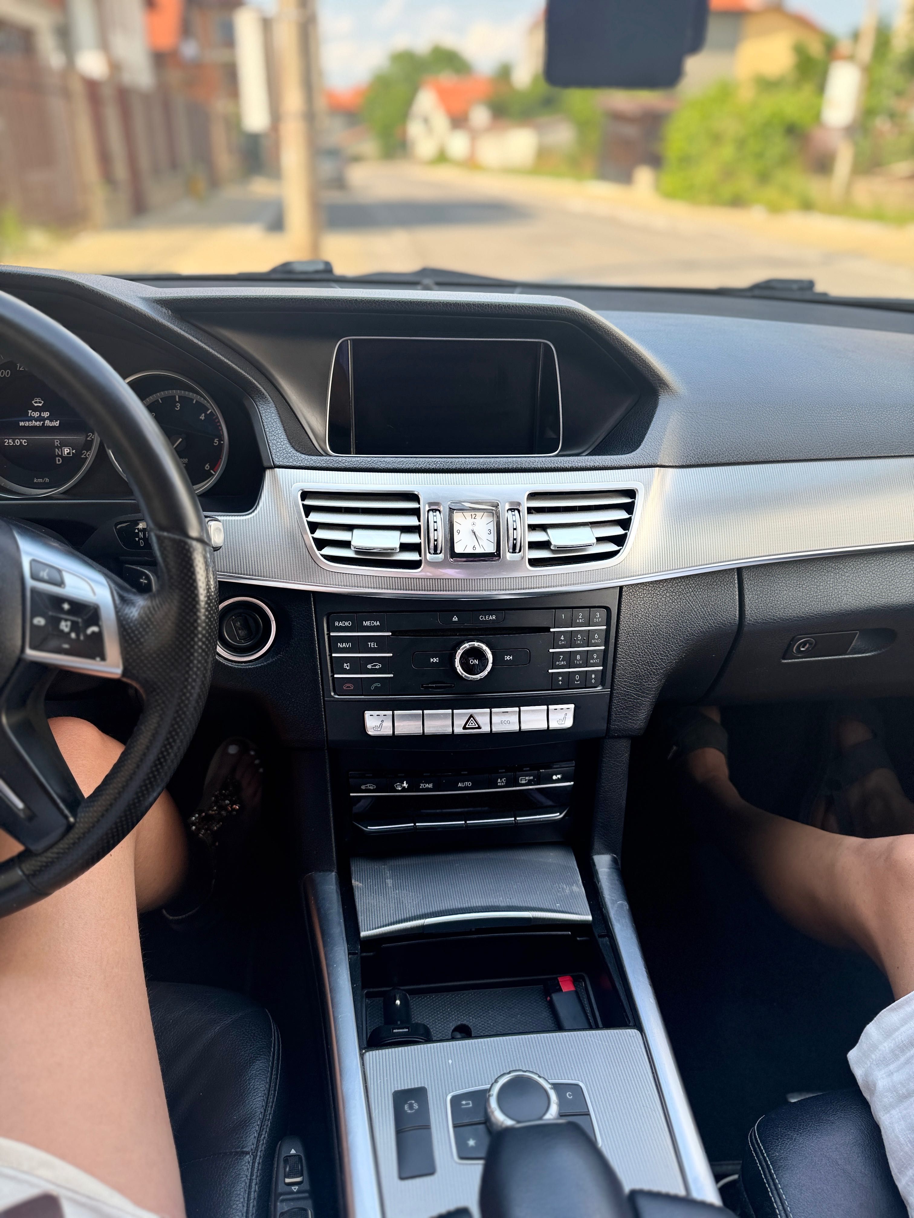Mercedes Benz E 22