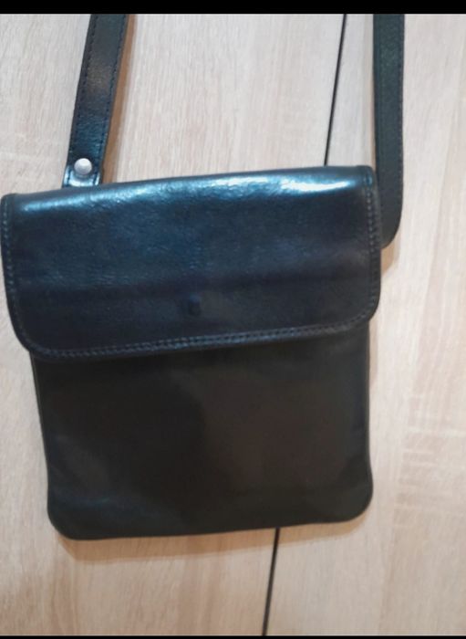 Borseta barbati din piele