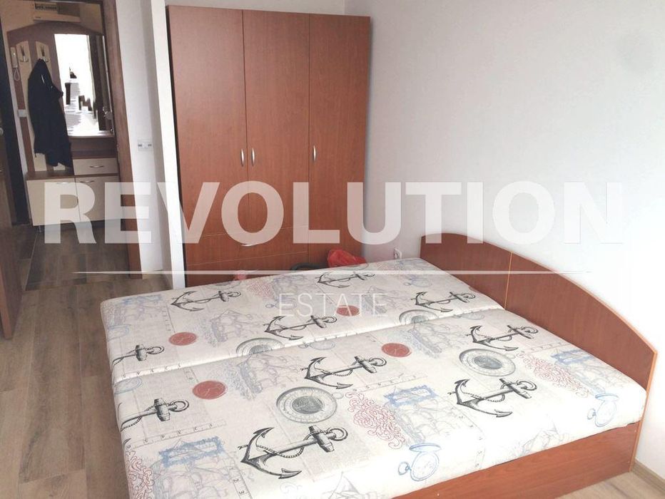 Дава се под наем Двустаен апартамент в Варна, Погреби - 55 кв.м за 350 € - Снимка #2