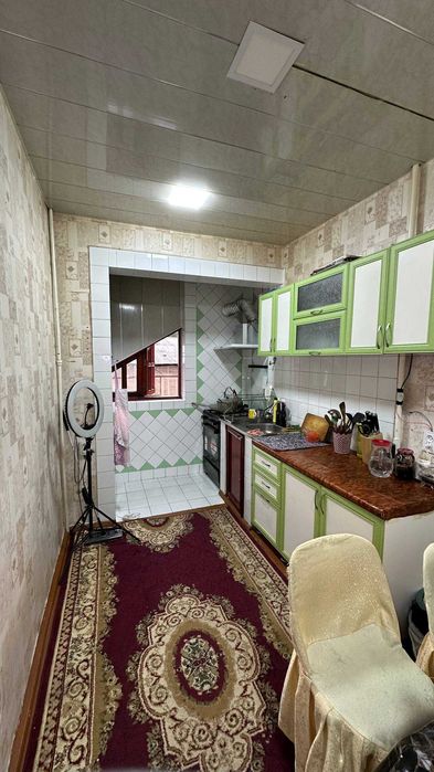 Трехкомнатная квартира на А.Донише