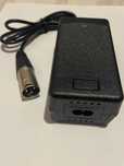 incarcator trotinete,biciclete electrice 24v (29,4v 2a) mufa xlr 3p