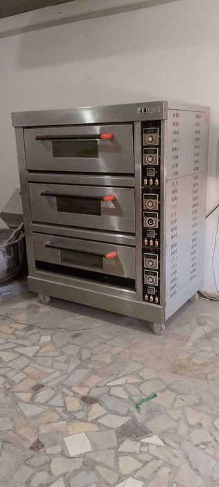 Хамир корадиган Козон ва Печка сотилади