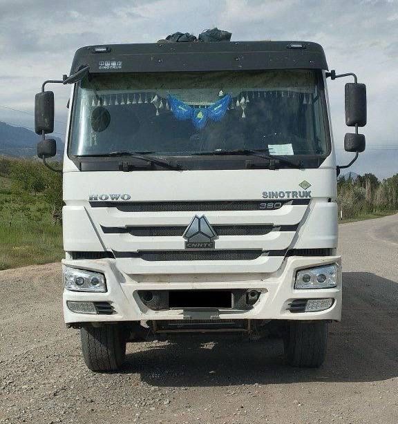 Самосвал HOWO 28 кублик 50 тонна 2021 йил