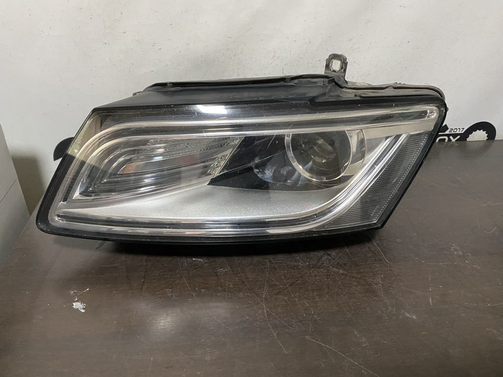 Far stanga bixenon si led Audi Q5 8R facelift an 2012-2016