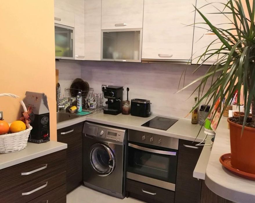 Дава се под наем Двустаен апартамент в София, Младост 2 - 72 кв.м за 613 € - Снимка #2