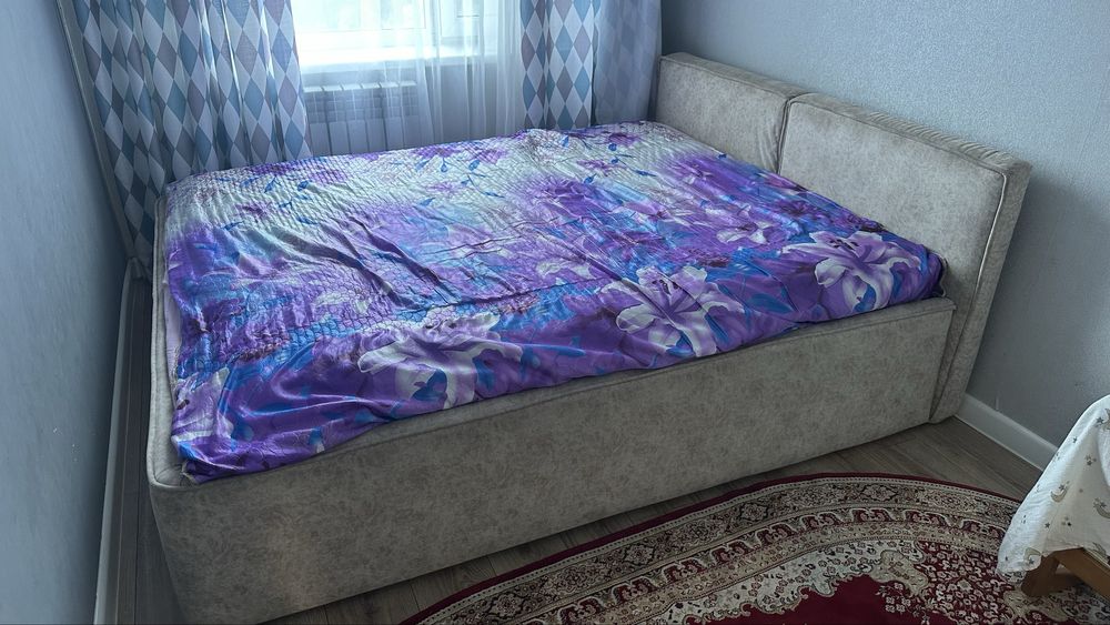 Продается 2 спальная кровать