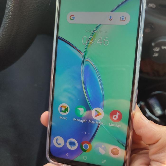 Vivo y17s sotiladi yangi ozgina iwlatildi pul kere srochna sotiladi