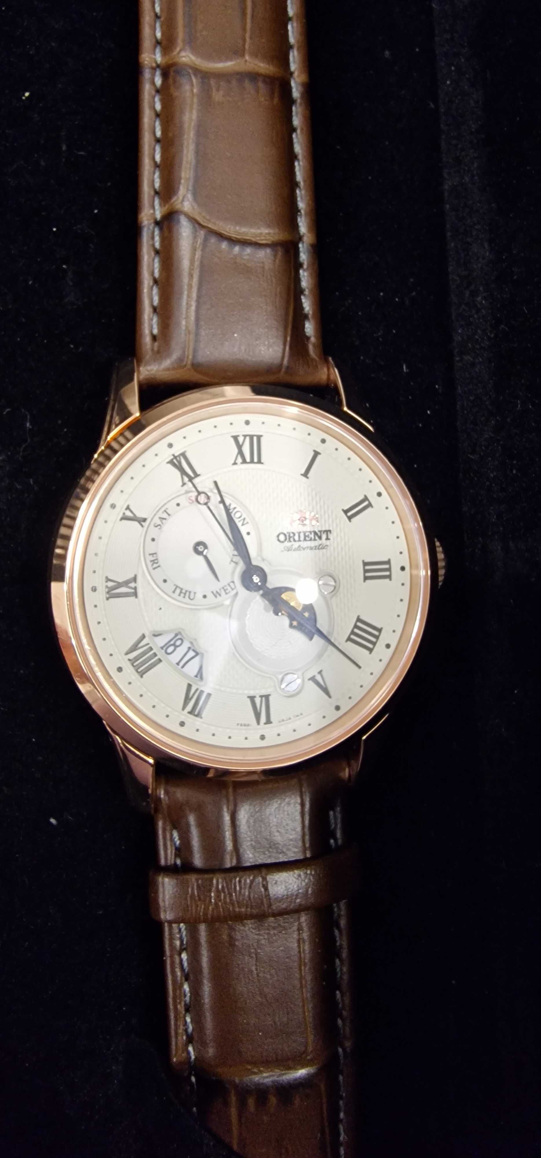 Ceas barbatesc Orient Sun and Moon Automatic RA-AK0007S30B