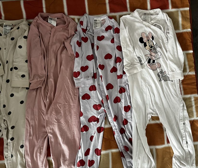 Pijamale h&m pt fetite marime 92