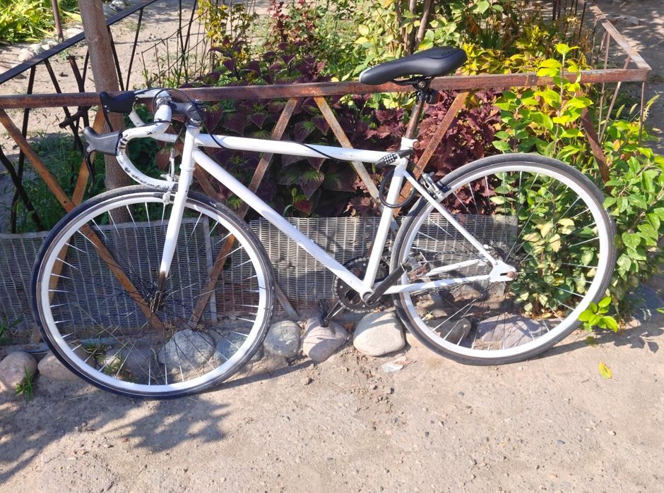 Японский дарожный велосипед