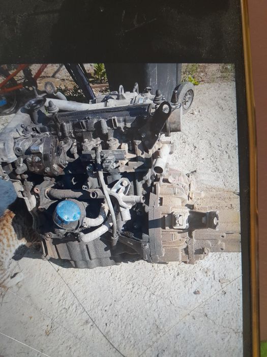 Motor Renault clio 1.5 dci k9k cu tot cu cutie