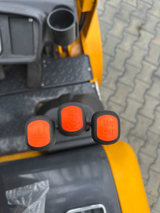 Stivuitor Electric 3T • Ridicare 3m • NOU • In Stoc la Sibiu