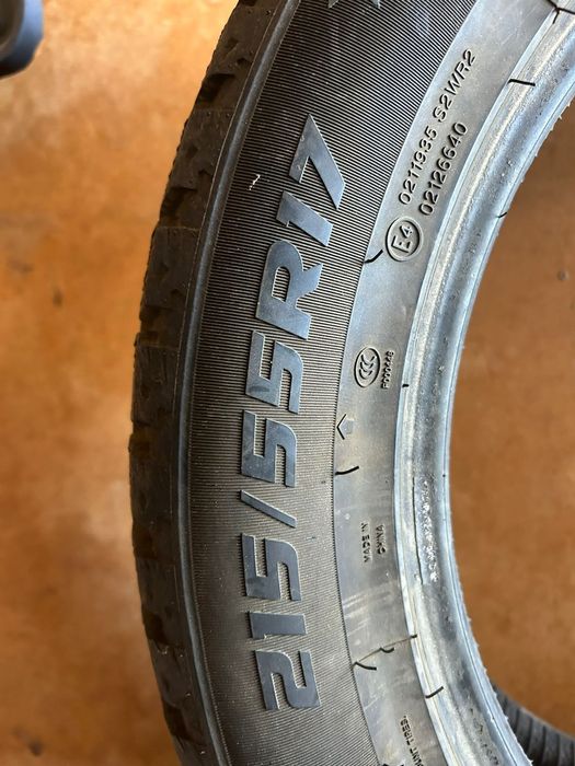 Продам зимний шины Powertrac 215.55R17