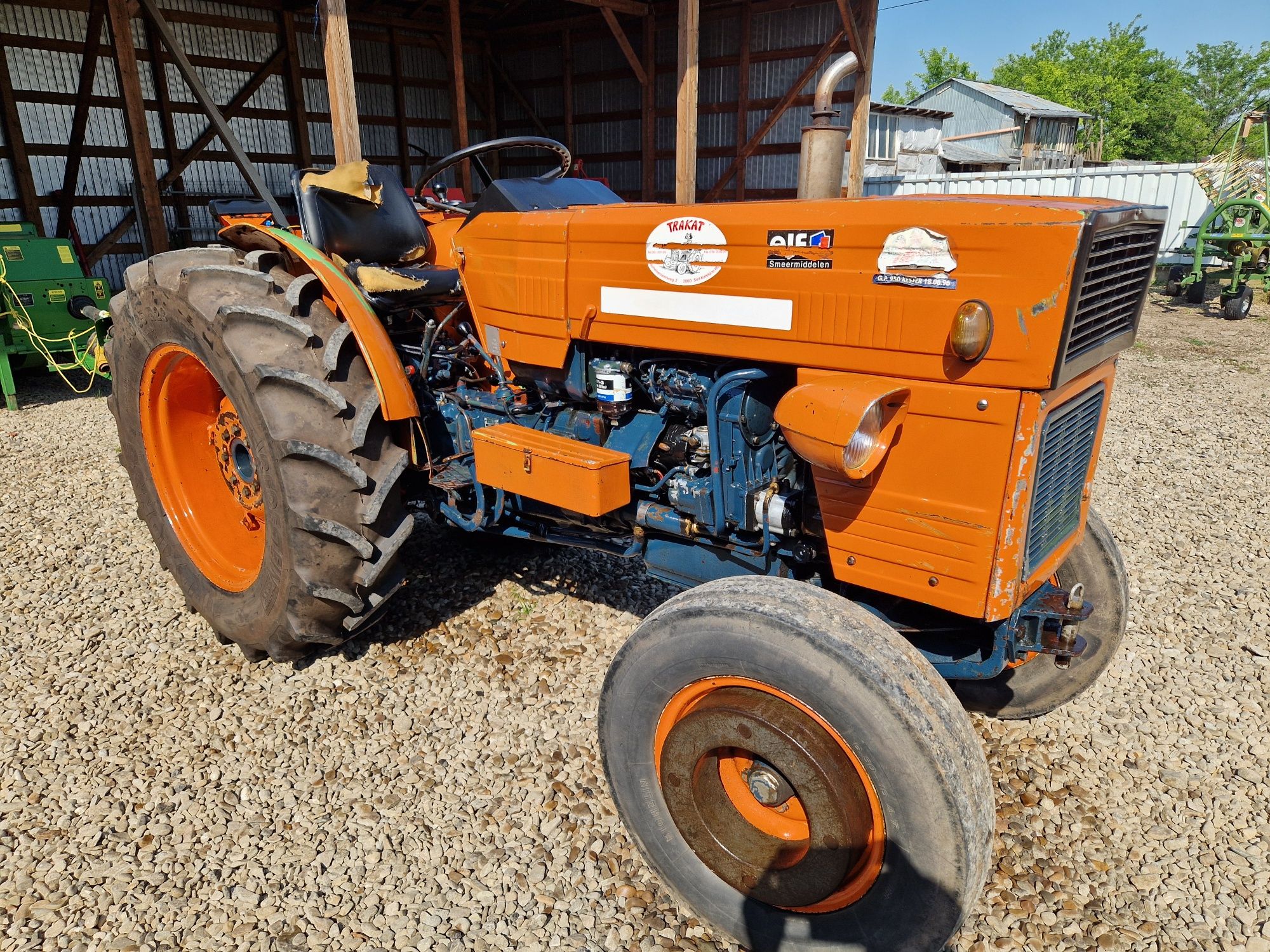 Tractor UTB VRS 530 viticol