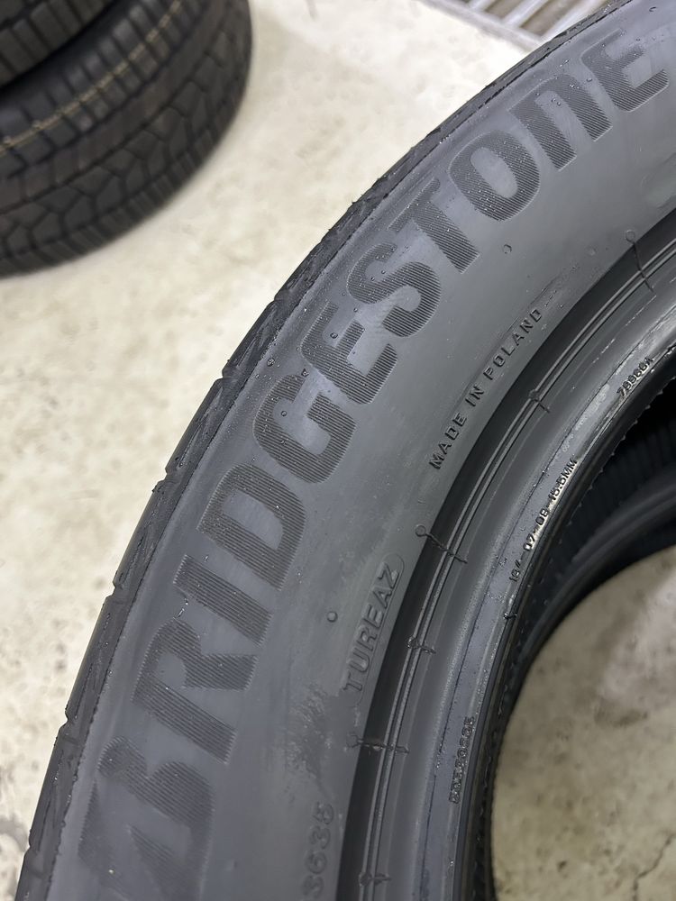 Гуми 235/55/19 и 255/50/19 Bridgestone demo dot 2123