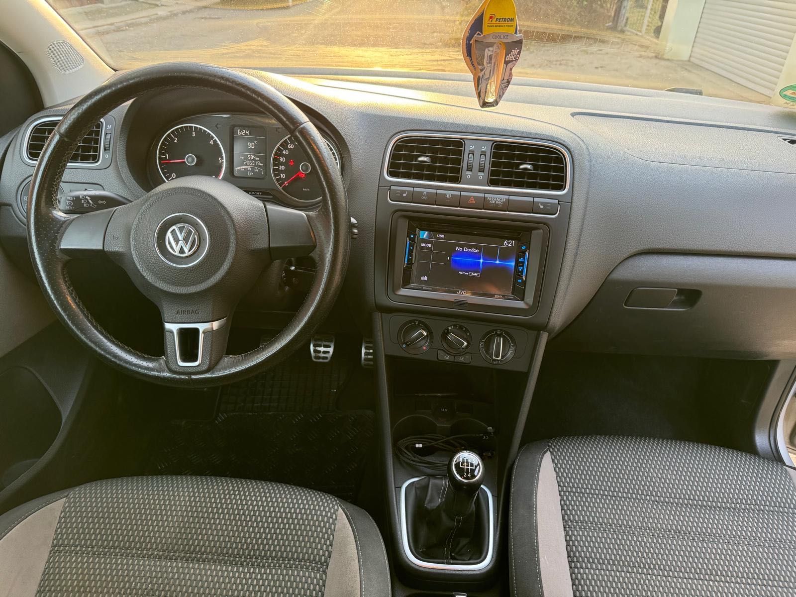 Vând vw polo cross