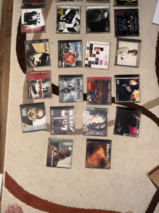 CD-uri din anii ’90–2000