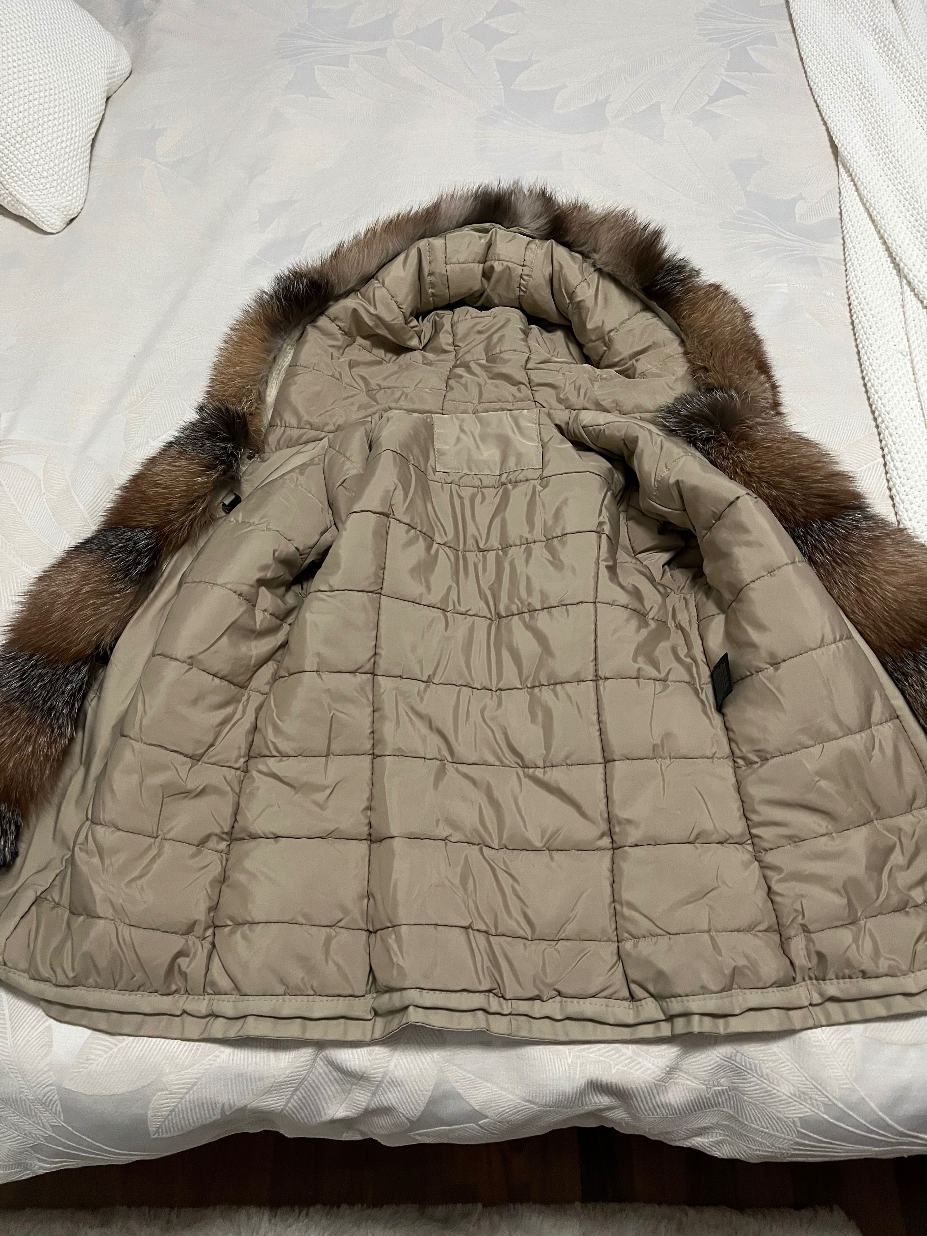 Geaca Parka, blana naturala, purtata foarte putin