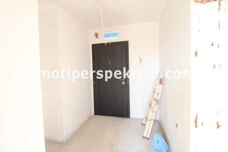 Продава се Двустаен апартамент в Пловдив, Кючук Париж - 70 кв.м за 1509 €/кв.м - Снимка #2