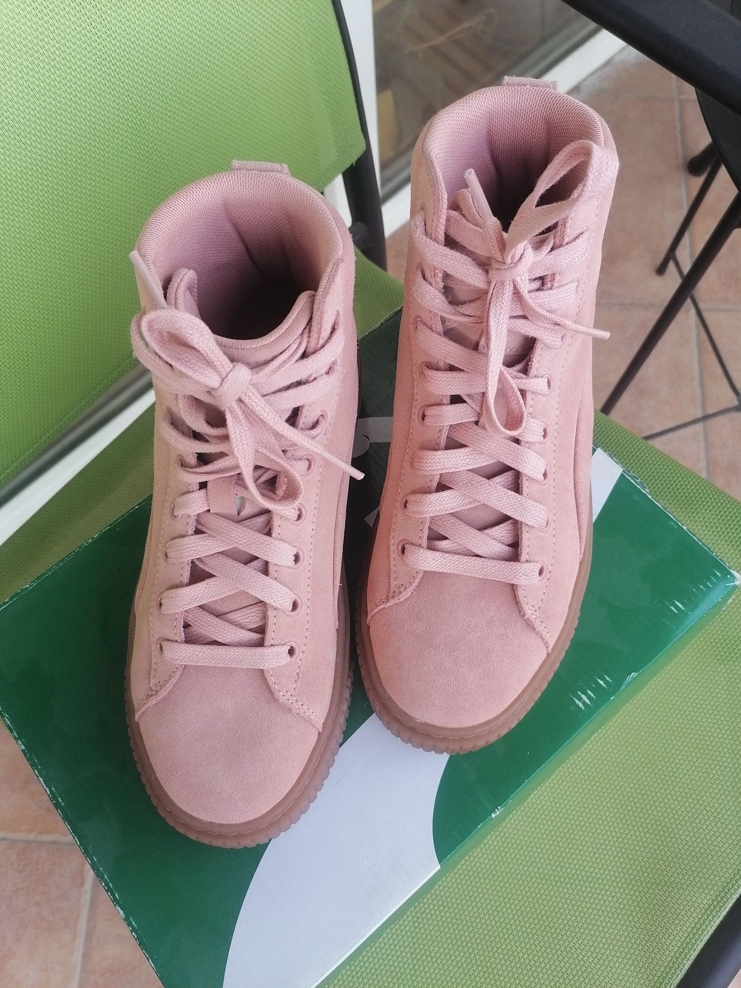 Високи обувки Puma 37 номер