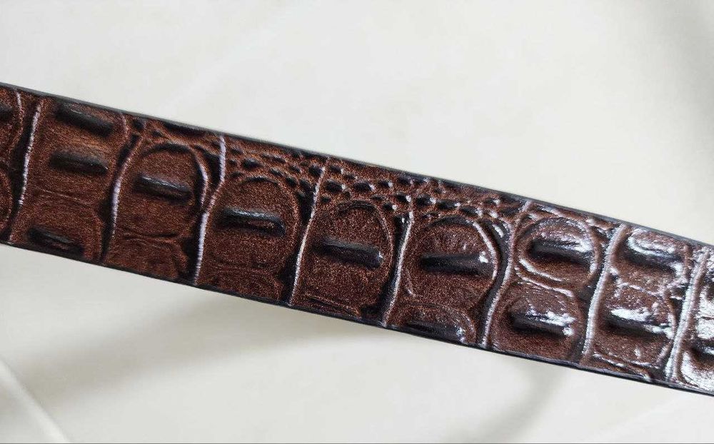 Ремень кожаный , Вьетнам