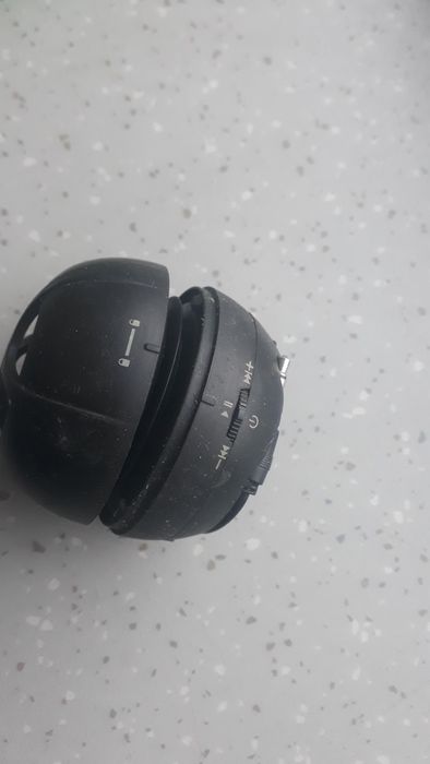 Портативна колонка x-mini