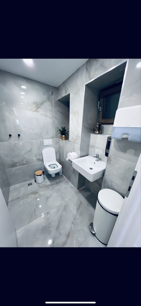 Inchiriez salon de infrumusetare nou in Timisoara zona Sinaia