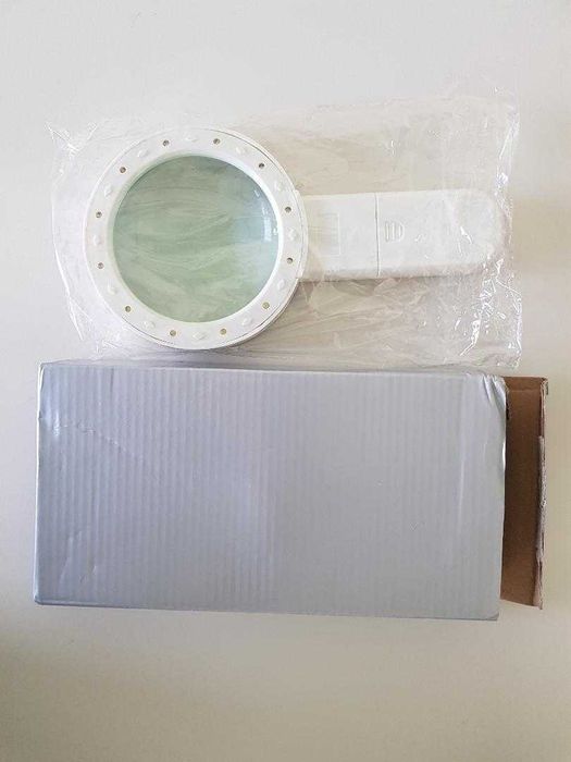 Lupa profesionala marire 3X +45X + LED / 30X + 12 LED. Noua! Ambalata!
