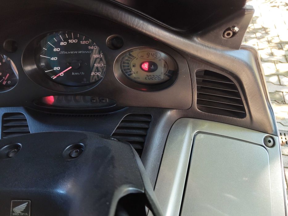 Honda Silver Wing 600 , abs