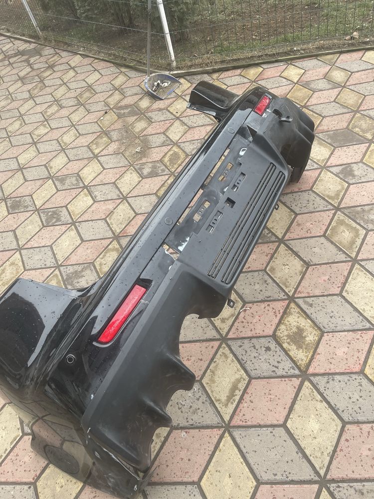 Reparatii cu fibra de sticla bari spoilere/barci/butoaieacoperisuri