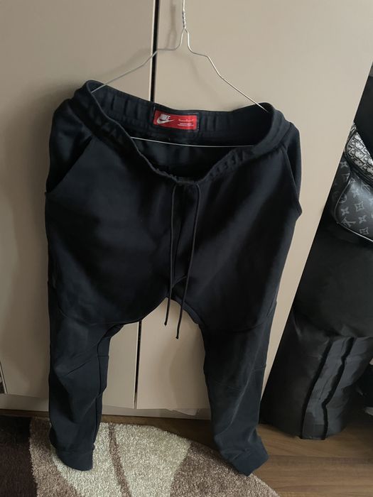 Pantaloni nike tech old M