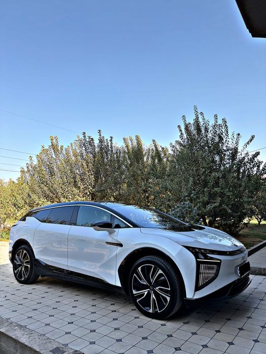 Hiphi X Eng Fulli MASLA 2025 hodi 650 km