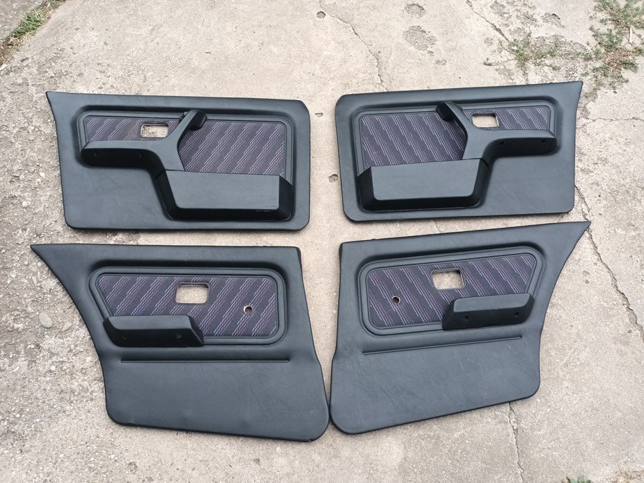 Fete usi bmw e30 ursulet