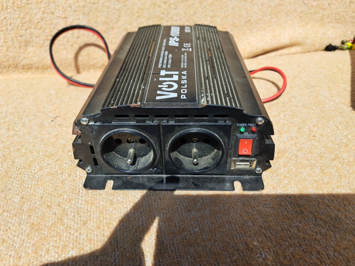 Invertor 12V 1000W și 24V 5000W